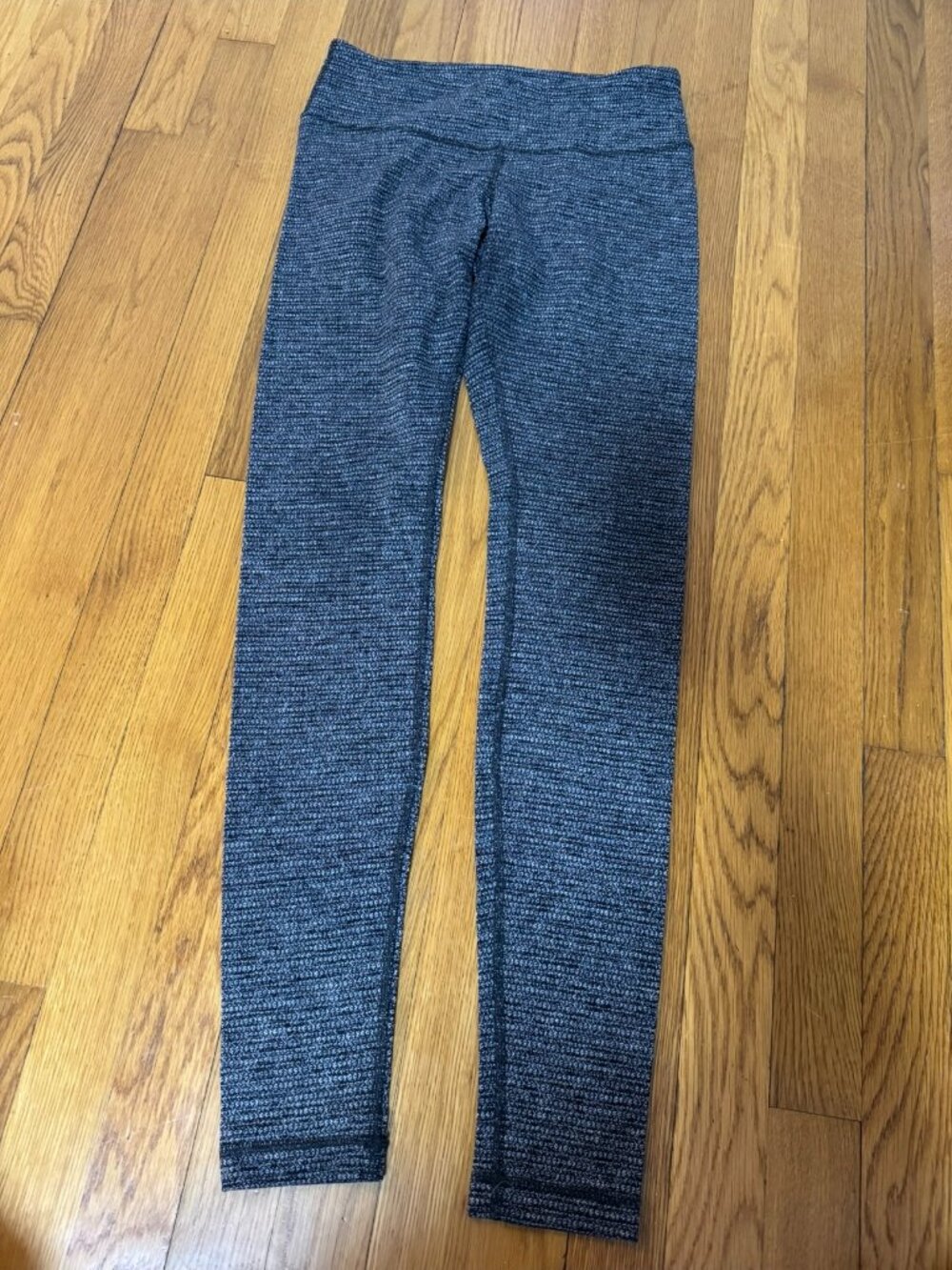 Lululemon Knit Heathered Black Wunder Under Tight, 28" - Size 4